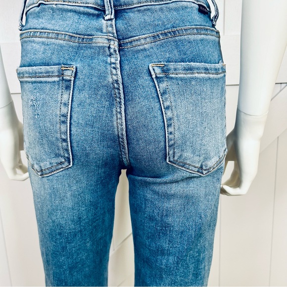 RISEN High Rise Button Fly Ankle Straight Leg. Size 5 /27” - Picture 9 of 16